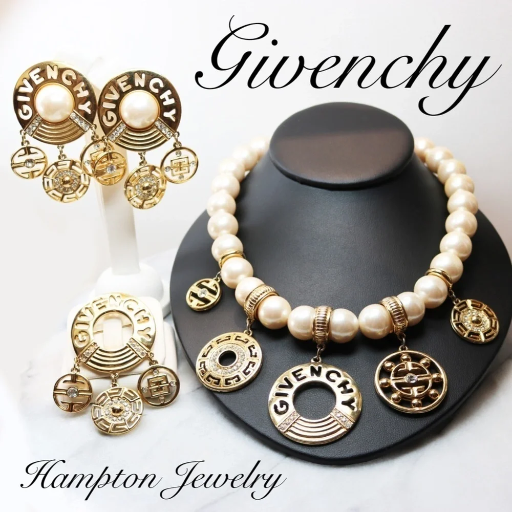 ⚜️ Vintage GIVENCHY LOGO Pearl & Crystal Earrings